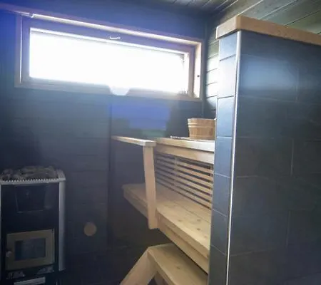 Hébergement de vacances Private Cabin With Jacuzzi
